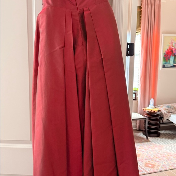 Oscar Inspired Catherine Regehr Vintage  Silk Taffeta Gown , Size L (10-12) - Picture 6 of 8